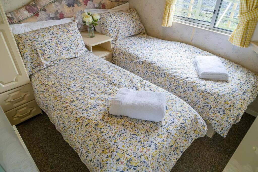 Wind In The Willows: Sleeps 4, Kitchen, Bathroom, Lounge, Wifi Napton on The Hill Exterior foto